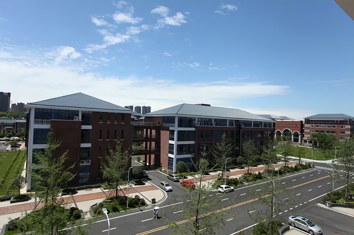 四川日报专刊报道！位于成都市的这所公办“双高”院校硬核有实力