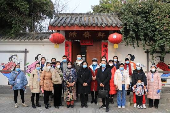 绵竹年画绣黄凤绣艺轩工作室 (11)